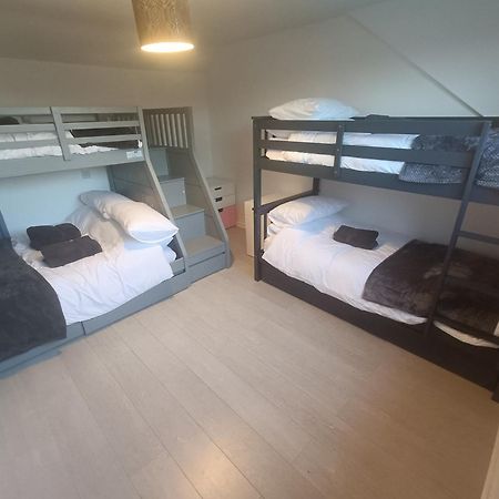 Alton Towers & Foxtail Barns & Oak Barns & Peak District Villa Wetleyrocks Eksteriør billede